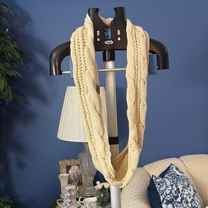 NWOT Cream Knit Infinity Scarf